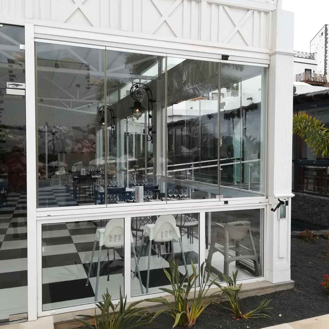 Cristalería Arona cerramientos de aluminio 4