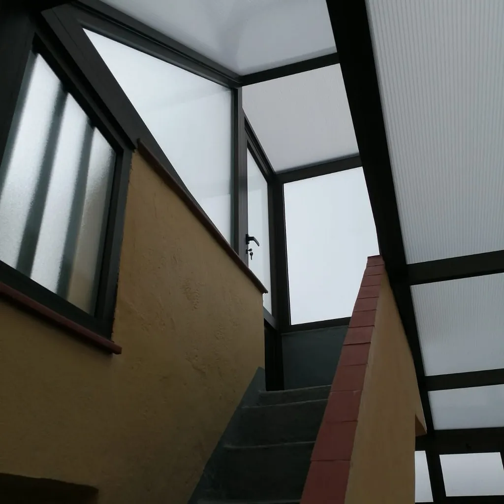 Cristalería Arona cerramientos de aluminio 10