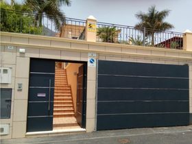 Cristalería Arona puertas de hierro 4